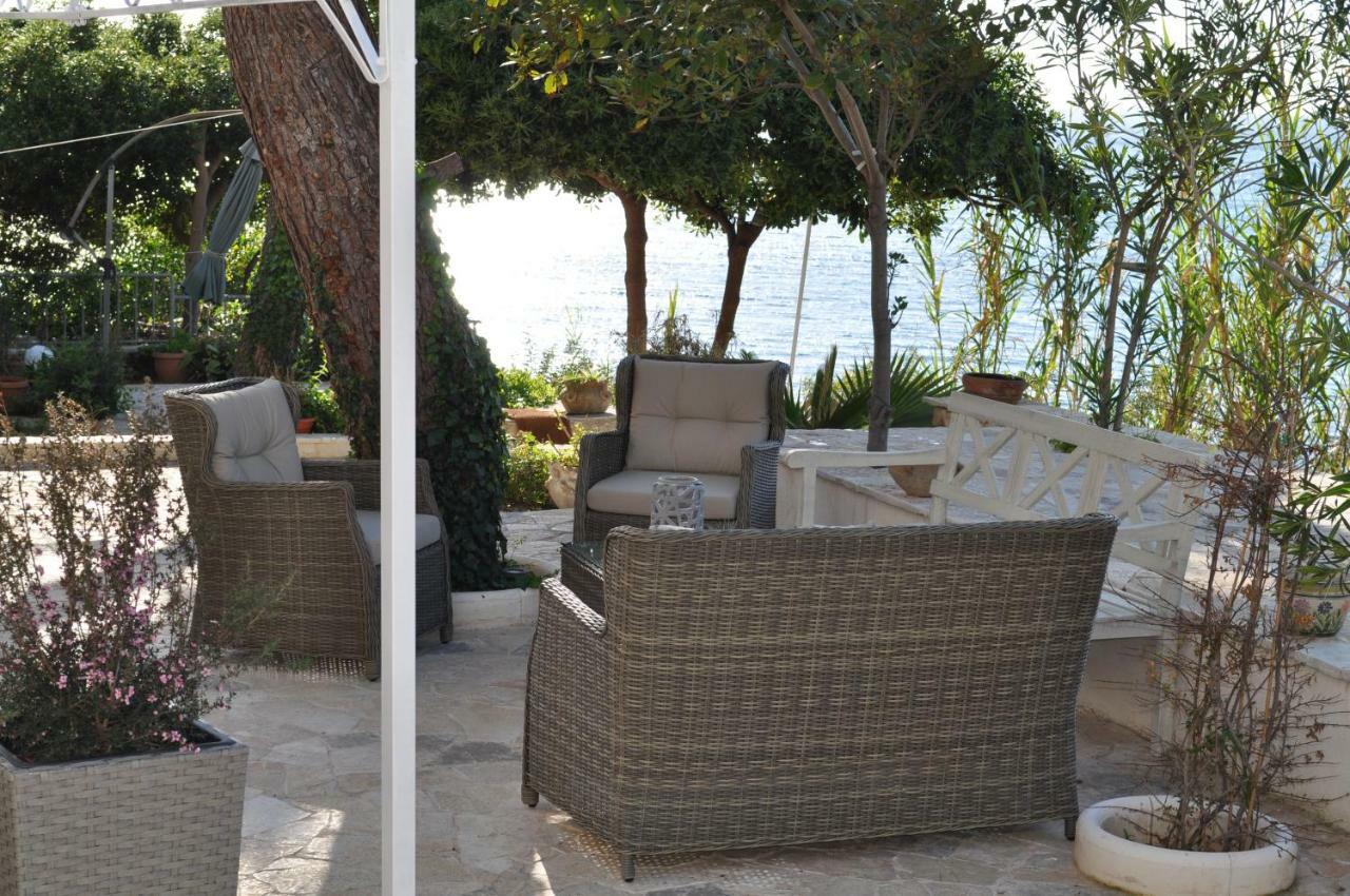 B&B Viadelmare Patu Ngoại thất bức ảnh