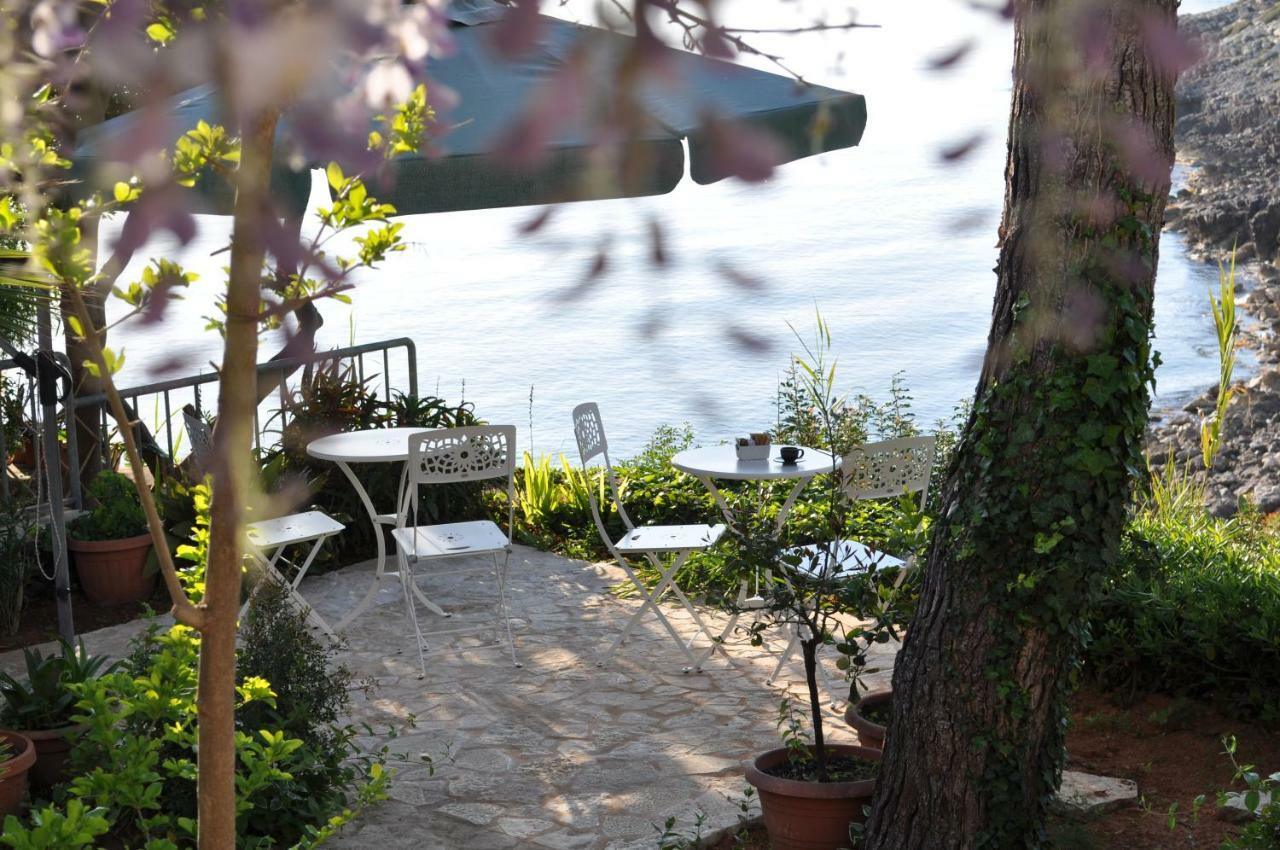 B&B Viadelmare Patu Ngoại thất bức ảnh